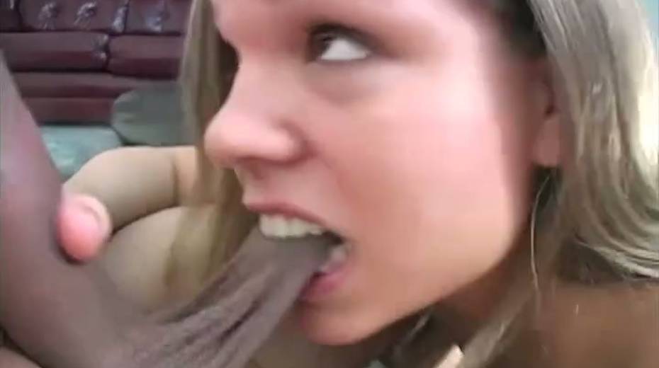 Fair haired whorish teen blows sugary penis of Mexican stud - 10. pic