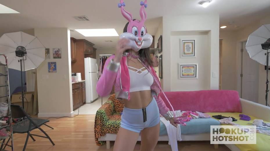 Casting video of sweet looking babe with yummy ass Lily Adams - 27. pic