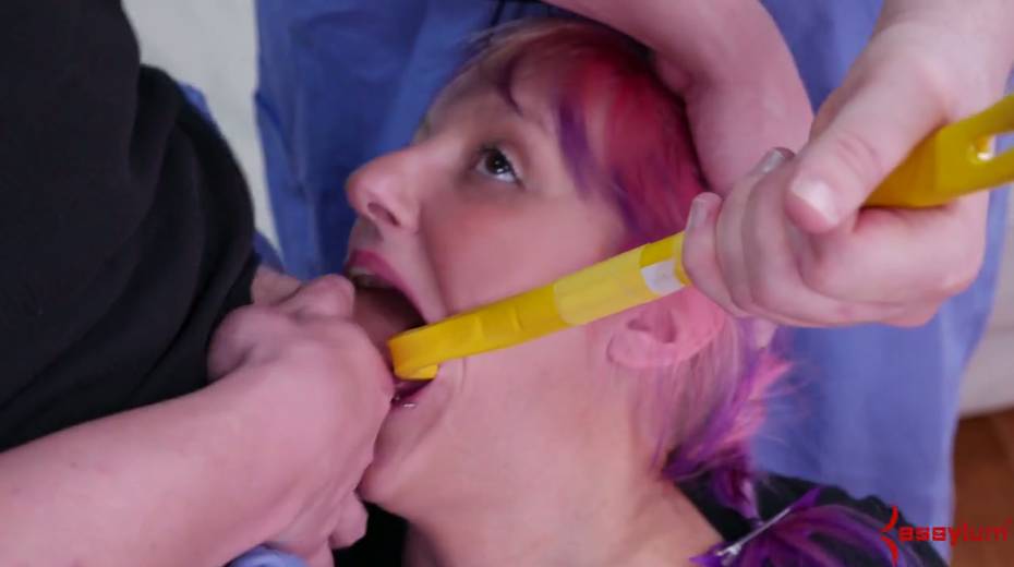 Newbie with pink hair is tied up and face fucked before crazy anal sex - 9. pic