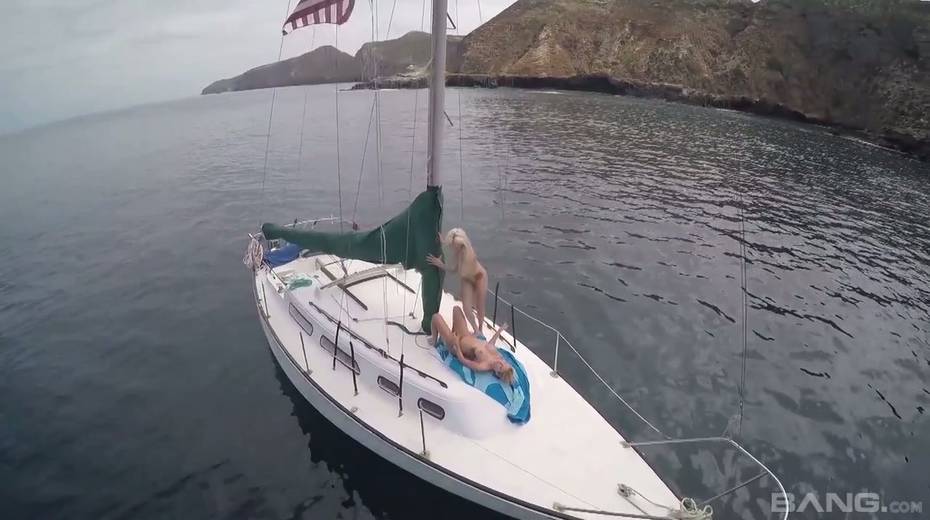 Attractive blonde Elsa Jean is making love with her GF on the yacht - 26. pic
