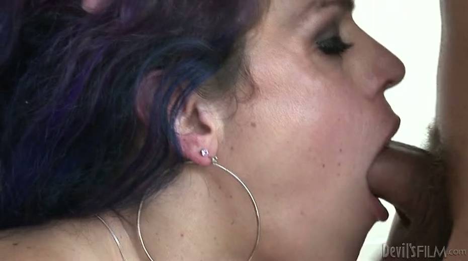 Tall shemale slut sucking short prick like the best cock in her life - 12. pic