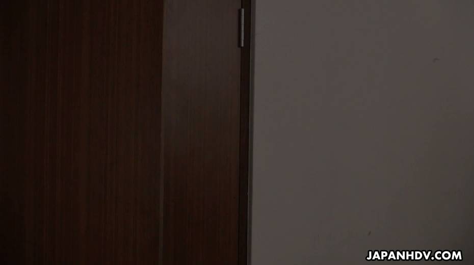 Slutty Japanese secretary Aihara Miho is masturbating in the office - 12. pic