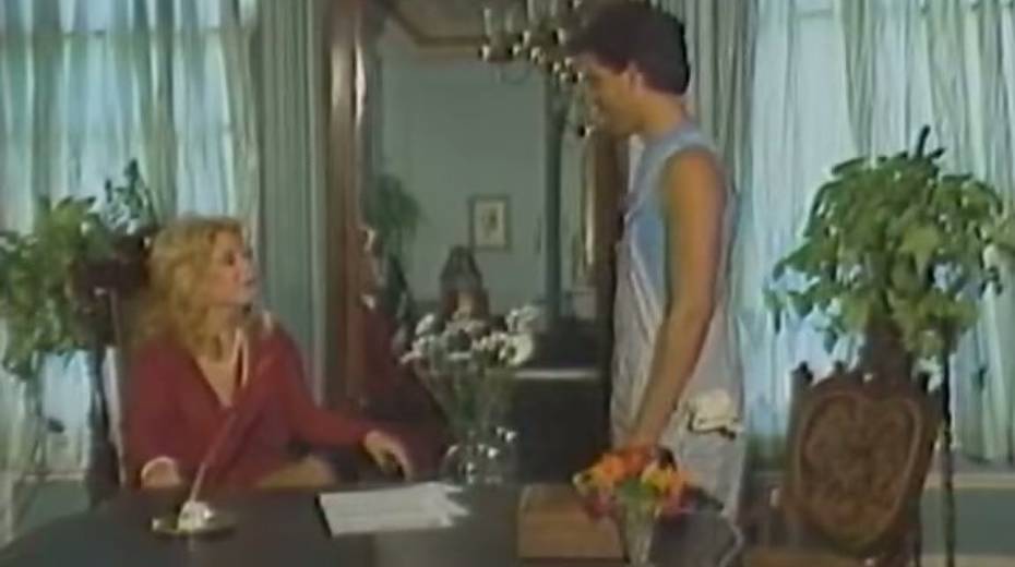 Horny blonde cougar Nina Hartley fucks passionately doggy style - 3. pic
