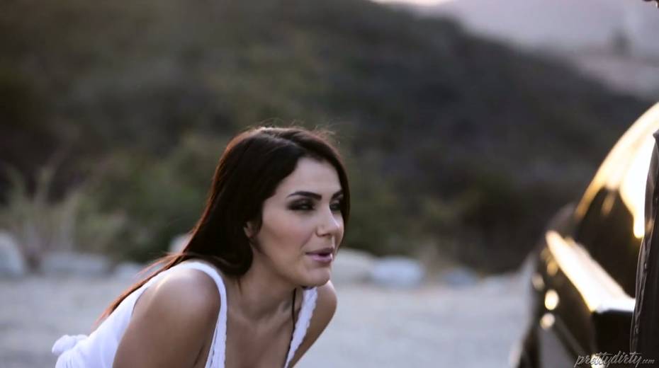 Gorgeous babe Valentina Nappi is having dirty sex after running - 2. pic