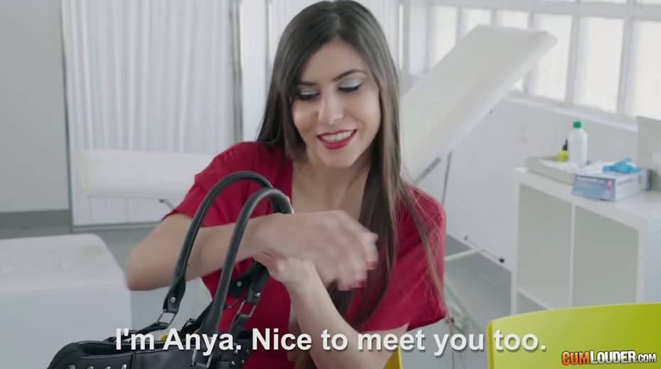 Turkish babe Anya Krey ask doctor to stretch her super tight anal hole - 1. pic