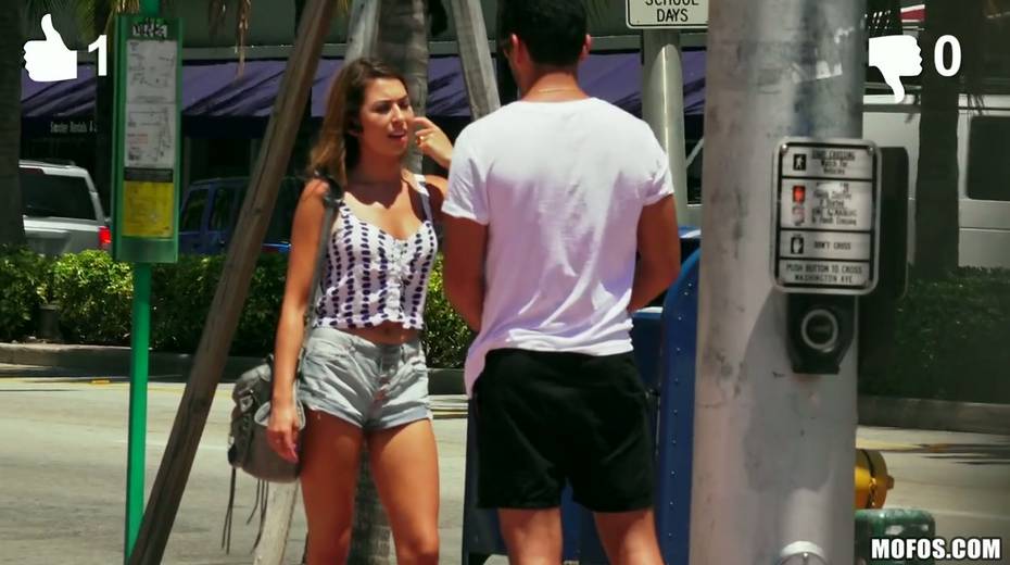 Pretty babe Melissa Moore picks up dudes and fucks them like nobody else before - 2. pic