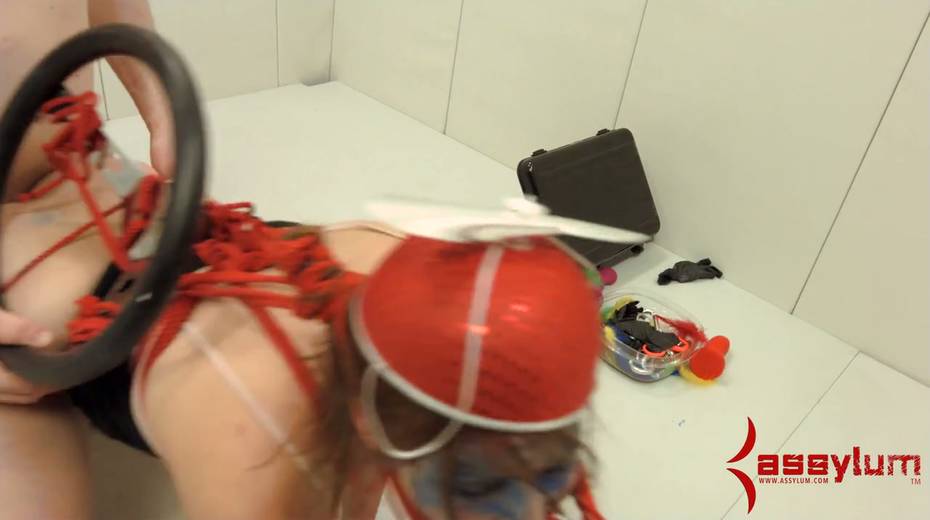 Tied up chick is fucked in her mouth and anal hole by one kinky dude - 19. pic