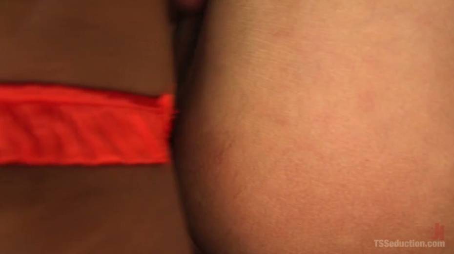 Slutty tranny in nurse uniform Natassia Dreams fucks boss's anus - 14. pic