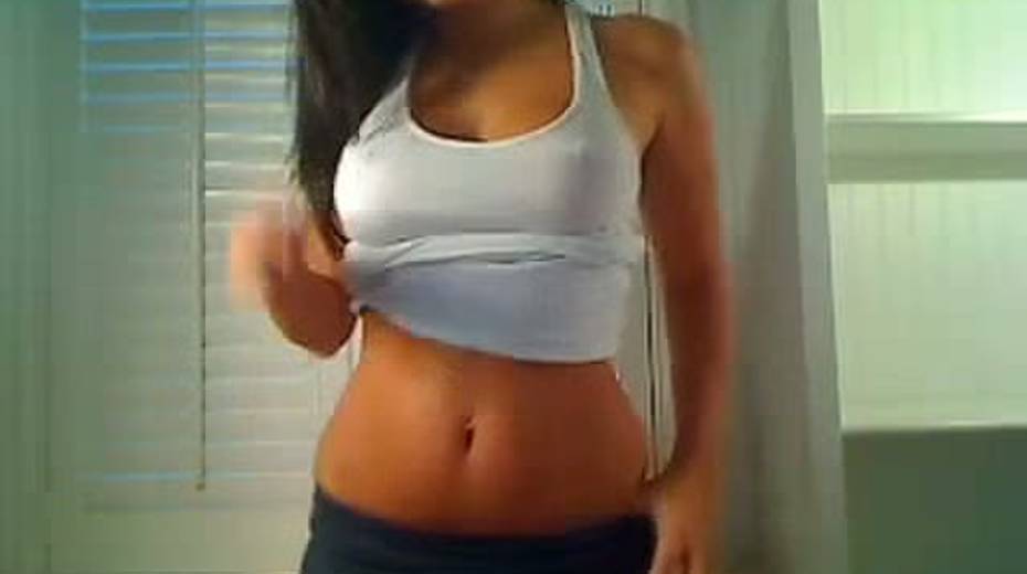 Gorgeous amateur chick masturbating with big dildo - 2. pic