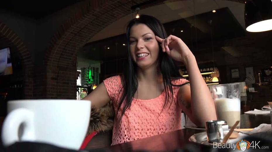 Whorish brunette with yummy ass Riana G hooks up with barely known dude - 2. pic