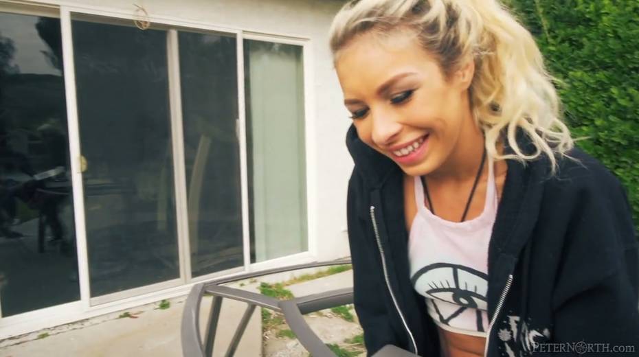 Hot behind the scene video featuring nasty chick Norah Nova - 3. pic