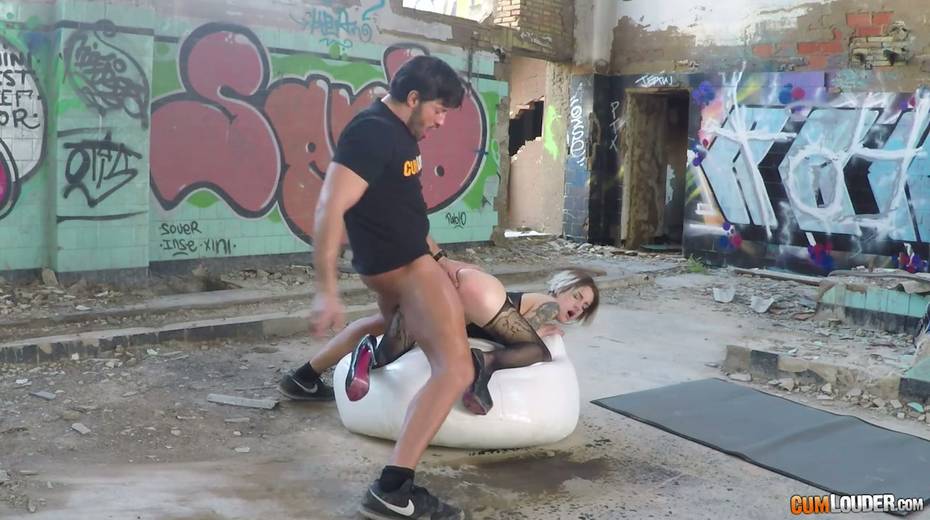Fucking hot bitch in stockings Mey Madness is impaled on heavy dong - 11. pic