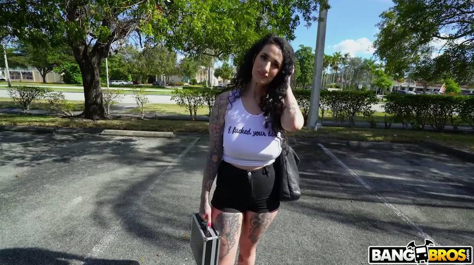 Bitch with tattooed back Arabelle Raphael is fucked anally after steamy blowjob and titjob - 2. pic