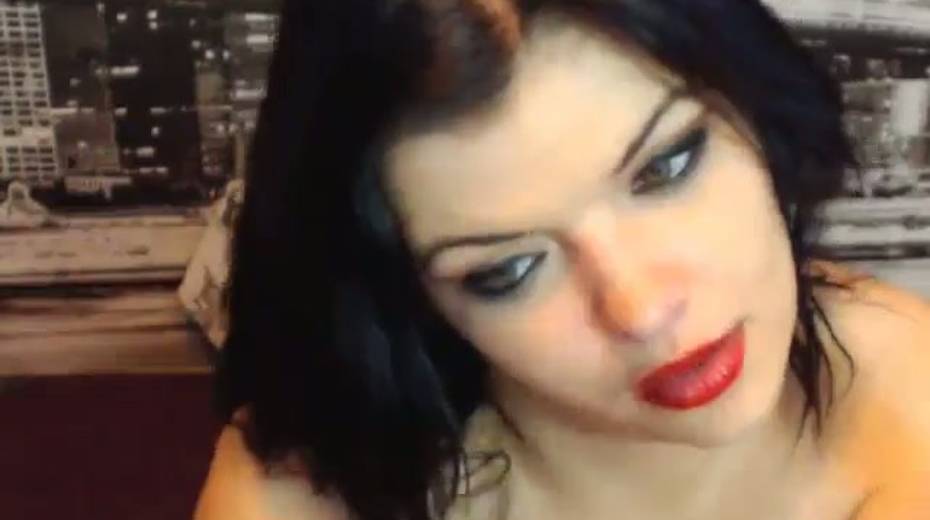 Classy Russian webcam model treats her dildo like a sweet lollipop - 13. pic