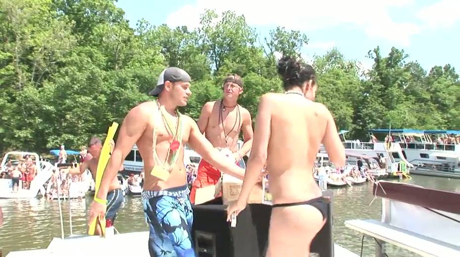 Group of naughty chicks in bikini goes wild at the party - 4. pic