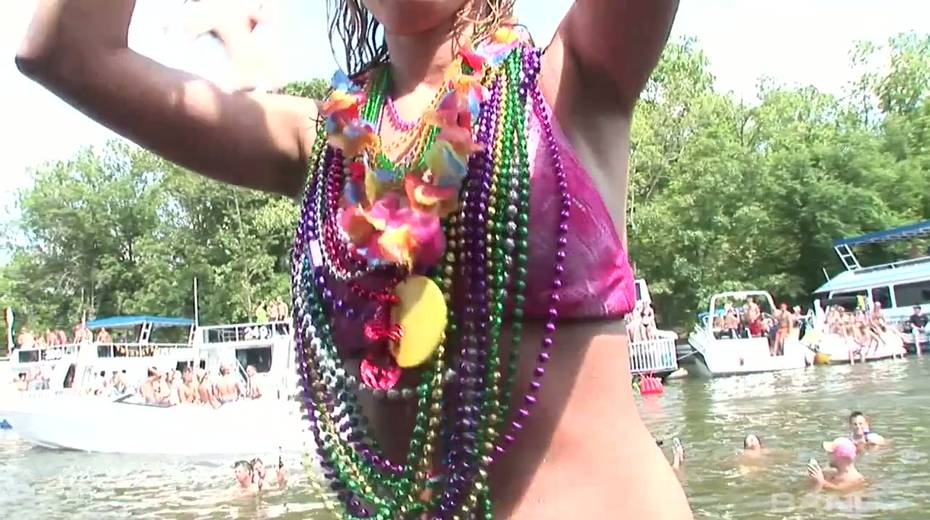 Group of naughty chicks in bikini goes wild at the party - 14. pic
