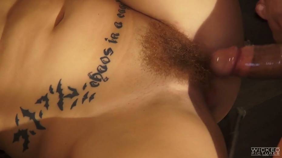Red head in glasses Edyn Blair gives blowjob and gets rammed on the stairs - 24. pic