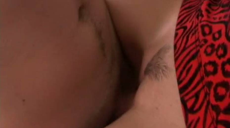 Dude fucks slit of amateur girlfriend with trimmed pussy - 6. pic