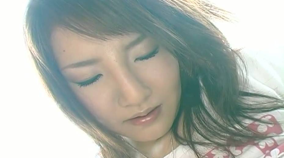 Dissolute Asian chick lets her man stimulate her fanny with her sex toys - 4. pic