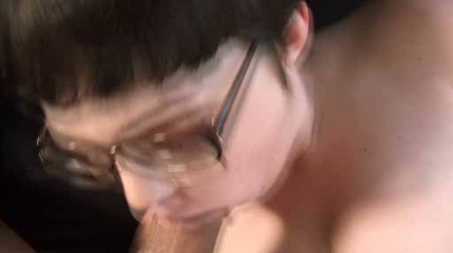 Cum-addicted whore with pierced nipples gives her lover a good blowjob - 10. pic