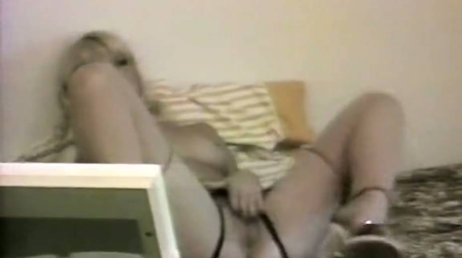 Hot blond haired slut Danielle got spoon style fucked - 15. pic