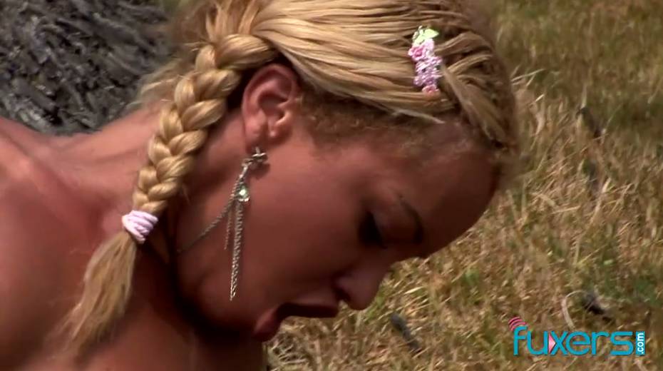 Tanned blonde with pigtails is fucked by horny boyfriend in the park - 11. pic