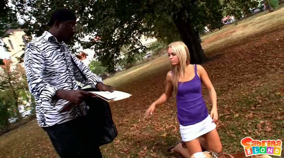 BBC picks up naughty blonde Sabrina Blond and fucks her cunt in the bathroom - 2. pic