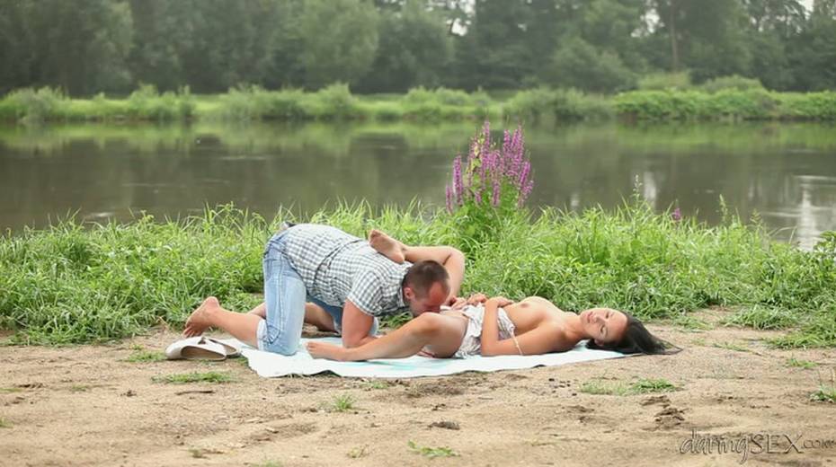 Stunning brunette babe makes love with her buddy near the lake - 2. pic