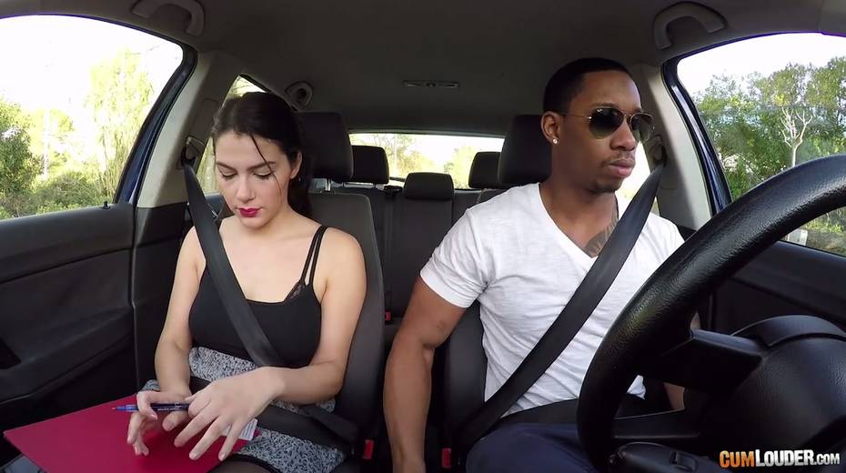 Italian hottie Valentina Nappi hooks up with black driving instructor - 3. pic
