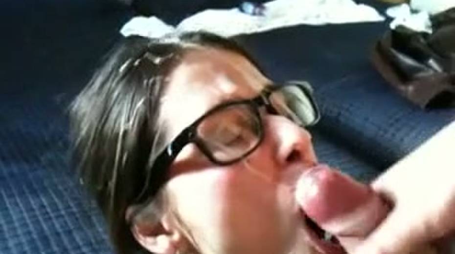 Attractive amateur chick sucking juicy cock balls deep - 15. pic
