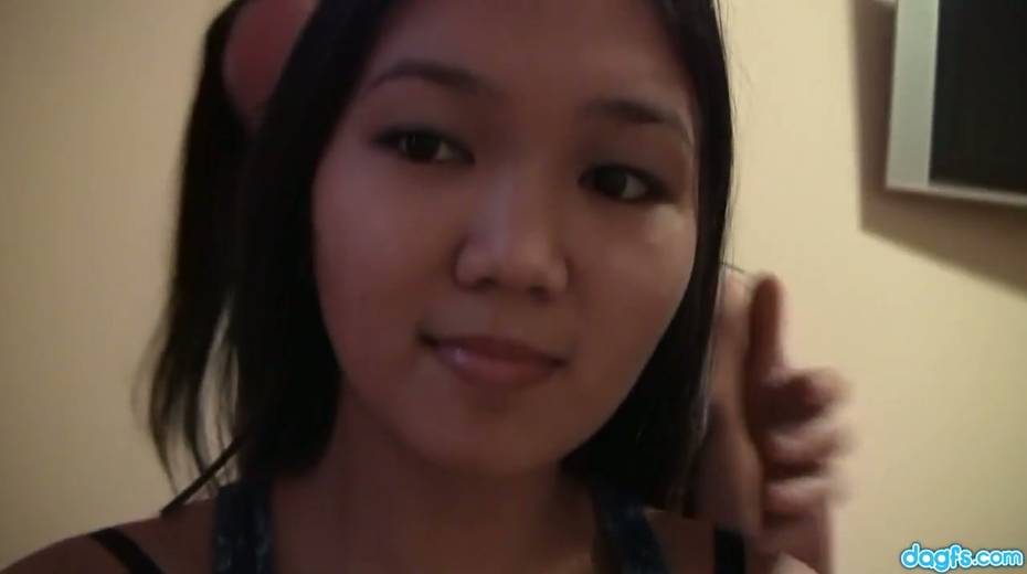 Two amateur Asian girlfriends enjoy eating each others pussies - 2. pic