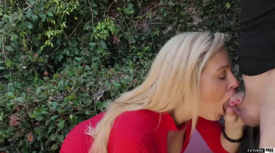 Professional whore Cherie Deville gives a rimjob and jerks off hard big cock - 4. pic