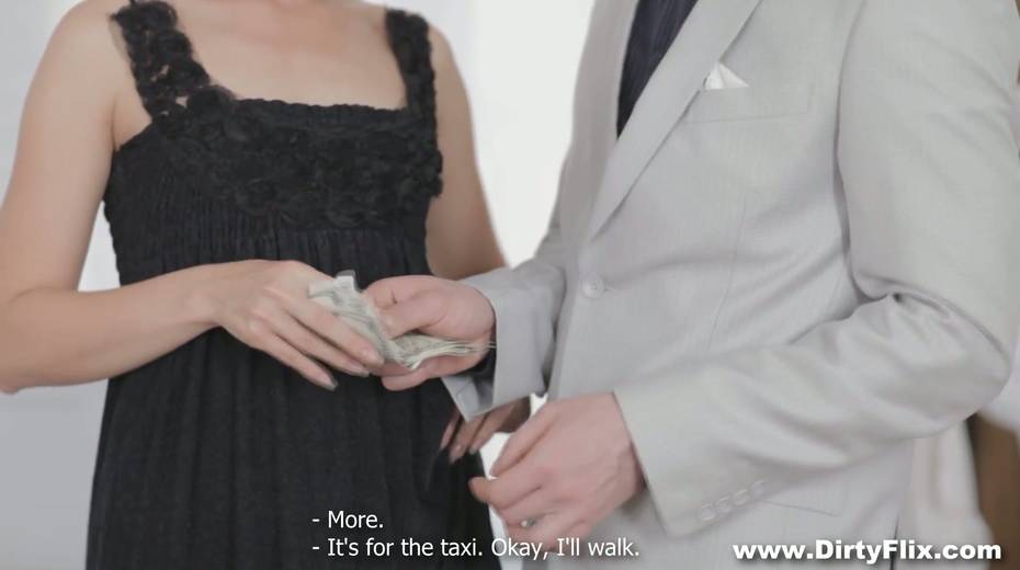Beautiful student Rita Milan gives blowjob and gets her snatch banged for cash - 4. pic