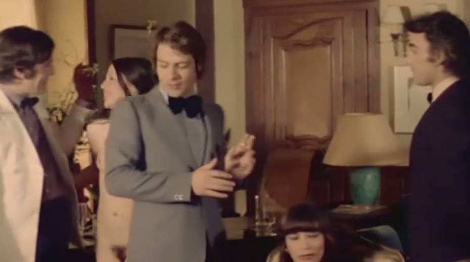 Kinky classic bitches want a some kind of groupsex - 2. pic