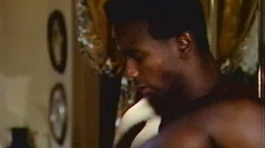 Busty ebony housewife fucks white plumber while her husband is at work - 14. pic