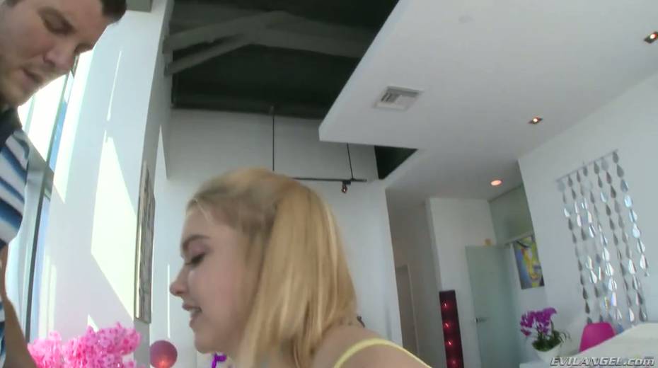 Skilled sucking head Chloe Couture gets her anus banged - 6. pic