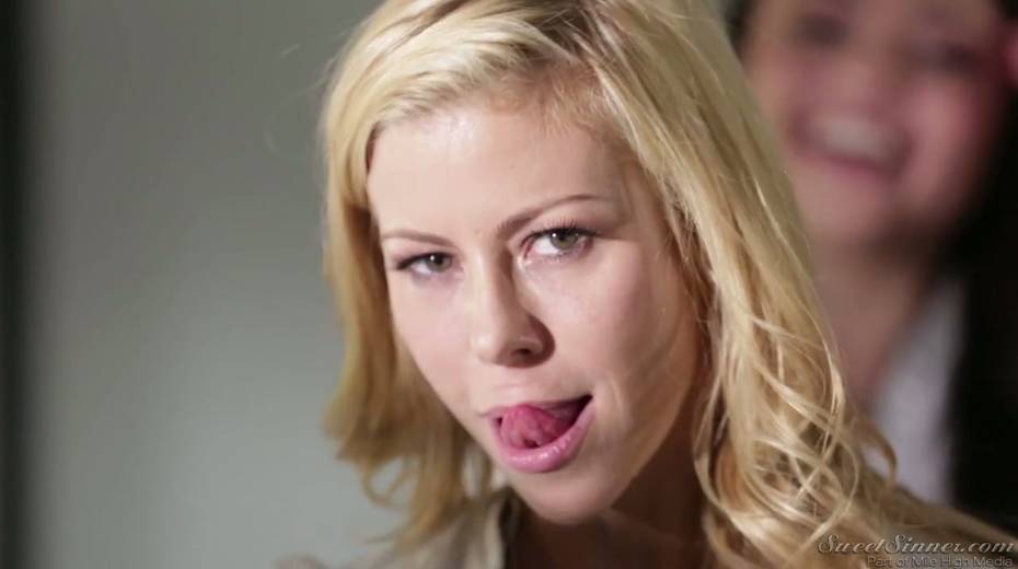 Stunning porn model Alexis Fawx in hot and exciting backstage porn video - 10. pic
