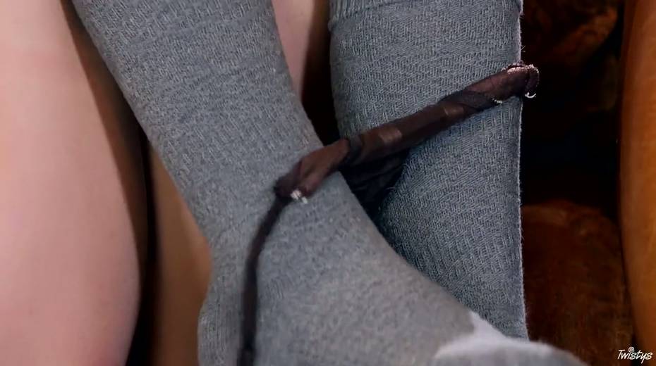 Charming gal Stefanie Joy strips and fucks herself near the fire place - 5. pic