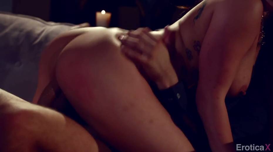 Tempting babe London Keys is fucked by hot tempered and passionate lover - 17. pic