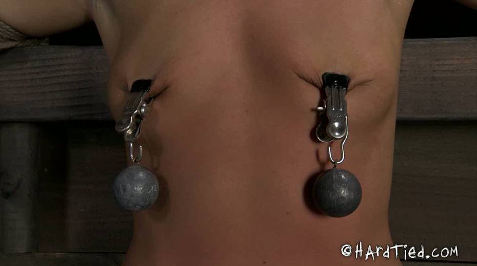 Plummets makes her small tits saggy - 6. pic