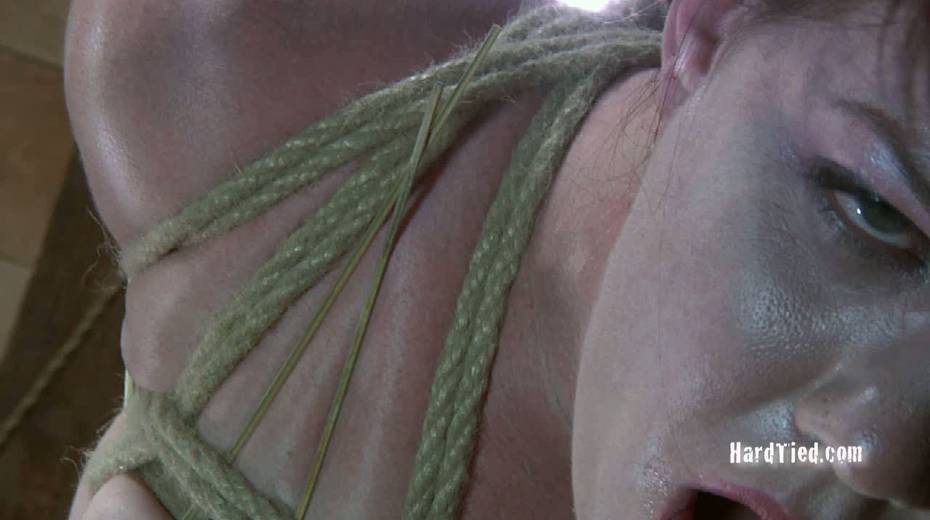Red haired slut is tied up before torturing - 8. pic