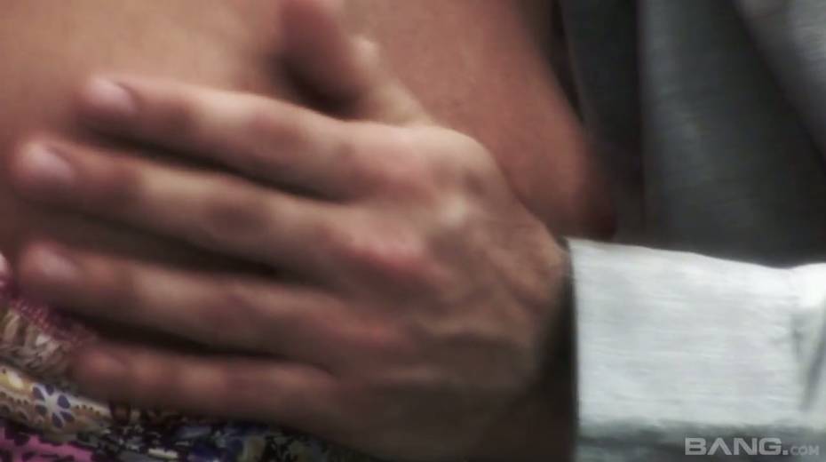 Romantic couple sex video featuring sensual babe Vanessa Jordin - 3. pic