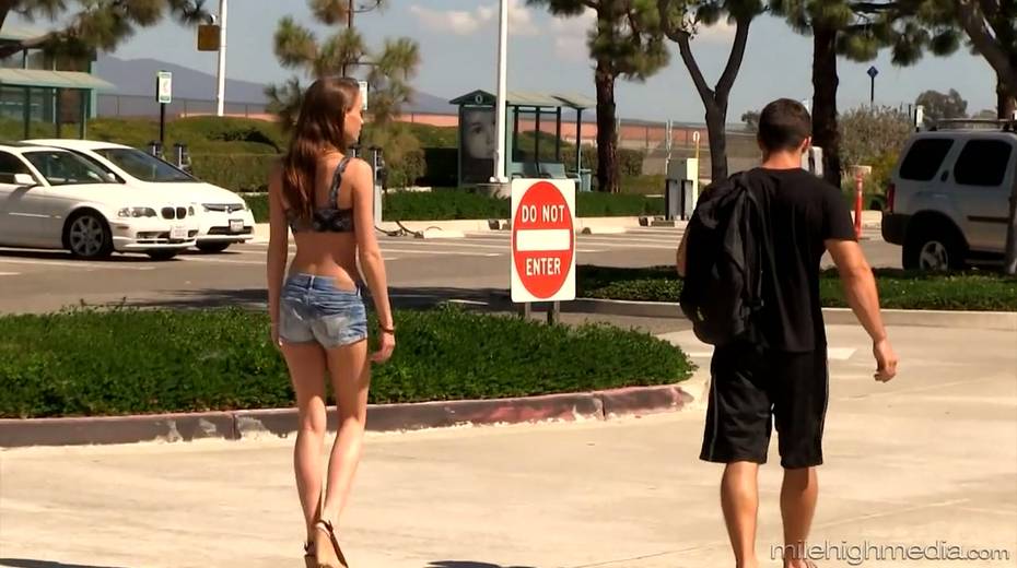 Sweet heart Kacy Lane has a crazy sex with one stranger dude - 3. pic