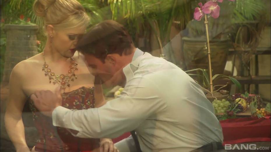 Passionate and romantic sex with sexy blonde Syvette in the garden - 3. pic