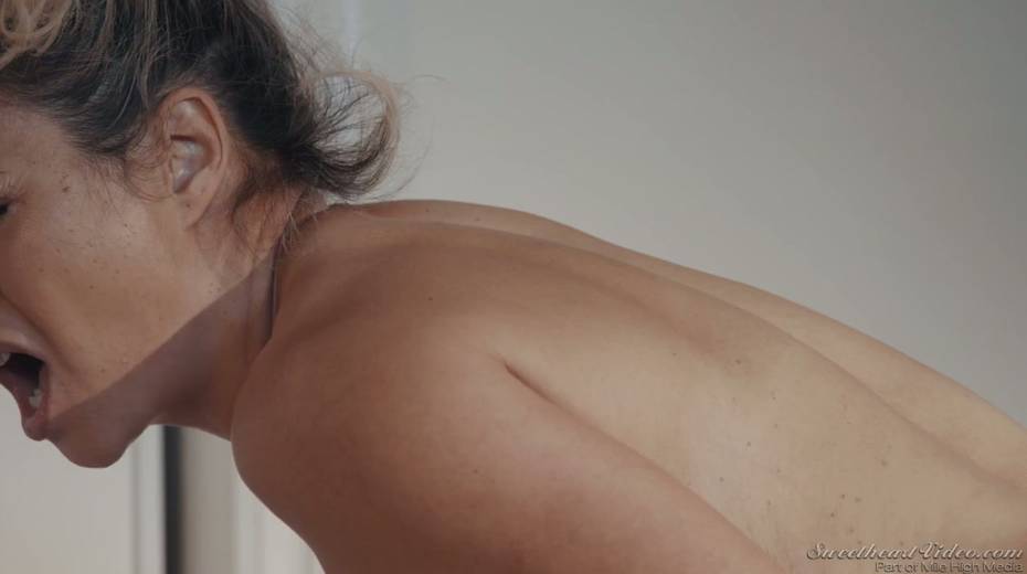 Graceful milf Dana Vespoli is making love with her sexy girlfriend - 21. pic
