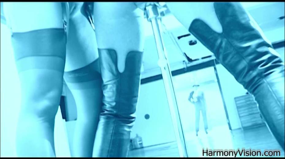 Two sizzling bitches examine each others pussies in punishment room - 4. pic