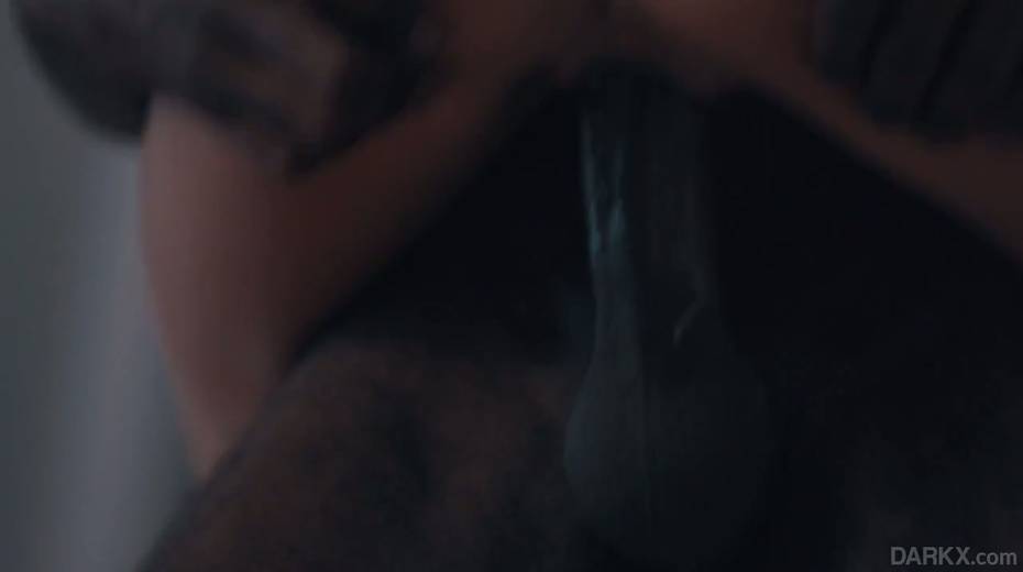 White babe Vera King swallows huge black dick before crazy cock riding session - 14. pic