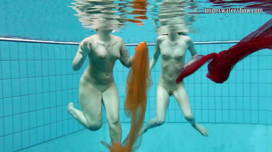 Delicious swimming babes strip under the water - 22. pic