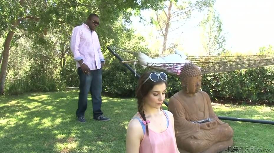 Sensual babe Kasey Warner enjoys having crazy sex with BBC in the garden - 2. pic