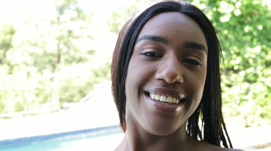 Ebony chick Ashley Aleigh shows her nice big booty and small boobies - 24. pic